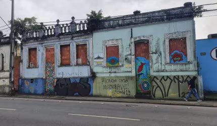 Terreno à venda na Rua Júlia da Costa, 384, Centro, Paranaguá por R$ 3.500.000