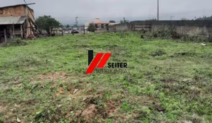 Terreno a venda em localização privilegiada da palhoça, com área de 2.907,00
