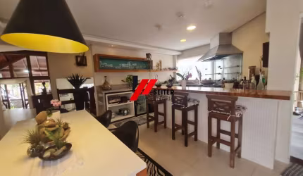 Casa de 4 suites a venda em Florianopolis