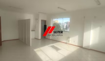 Sala comercial para venda  no Itacorubi em Florianópolis