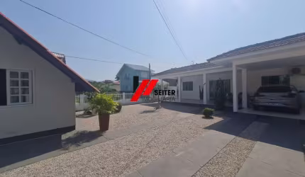 Casa a venda na Fortaleza da Barra da Lagoa em Florianópolis
