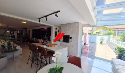 Apartamento de 3 dormitórios a venda Agronômica Florianópolis