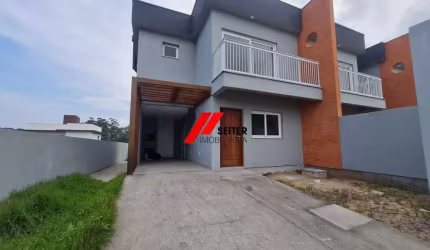Casa de 3 dormitorios com suite nova a venda Rio Tavares Florianopolis
