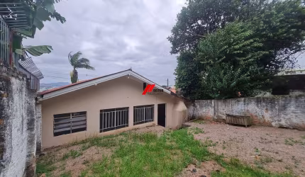 Casa de 3 dormitorios a venda no bairro Capoeiras em Florianopolis