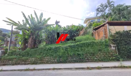 Terreno a venda na Lagoa da conceição