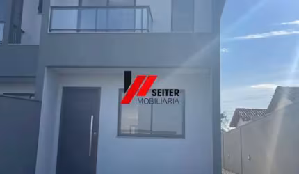 Casa geminada à venda no bairro Campeche em Florianópolis