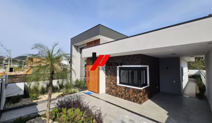 Casa á venda no bairro Potecas em São José
