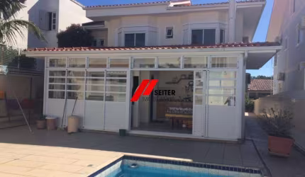 Casa de 4 suites a venda Santa Monica Florianopolis shopping villa Romana