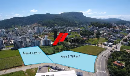 TERRENO EM PALHOÇA/SC
