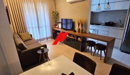 Apartamento com suíte e mobiliado à venda no bairro itacorubi em Florianópolis
