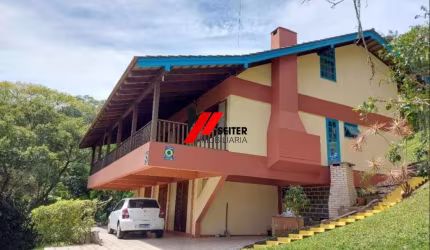Casa para locaçao Itacorubi Florianopolis