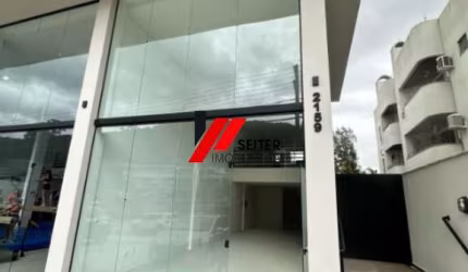 loja comercial de 112 metros quadrados  Córrego Grande