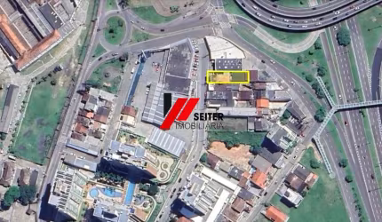 Terreno Comercial de 360m² à Venda na Trindade, Florianópolis-SC: Oportunidade Imperdível!