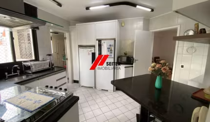 Apartamento de 3 dormitorios a venda Centro de Florianópolis
