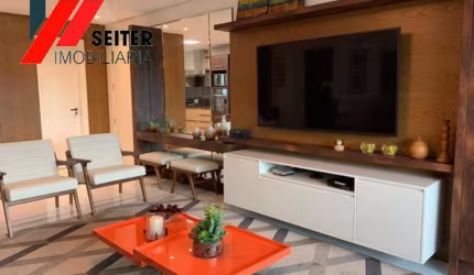 Lindo apartamento com 3 suítes próximo à Beiramar