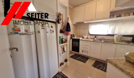 Apartamento de 3 dormitórios a venda próximo a Ponte Hercílio Luz Florianópolis
