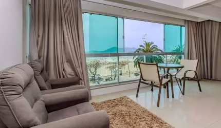 Apartamento Frente mar no Edifício Albany em Balneário Camboriú