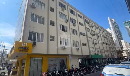 Oportunidade com 02 dormitório no Centro, Quadra Mar