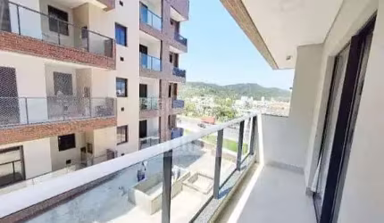 Apartamento mobiliado com 1 dormitório e 1 vaga de garagem no Centro de Balneário Camboriú