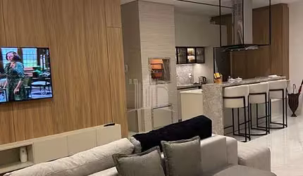 Lindo Apartamento Mobiliado com 003 Suítes