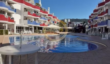 Apartamento frente mar, sol da manha e tarde, vista mar de todos os 03 dormitórios, sala, cozinha, todos os dormitórios tem sacada