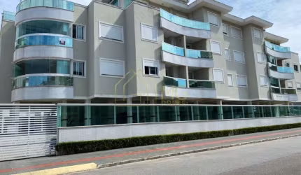 Apartamento com 3 dormitórios totalmente mobiliado em área nobre dos Ingleses