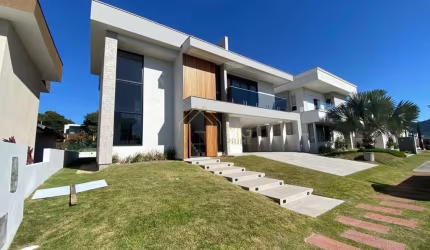 Casa 03 suítes em condomínio fechado Red Park, Florianópolis, SC