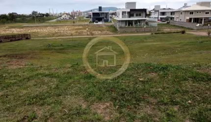 Terreno Plano em condomínio fechado alto padrão na praia dos Ingleses Florianópolis