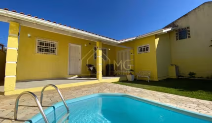 Casa com piscina à venda nos Ingleses