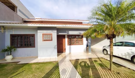 Casa com 3 dormitórios à venda, 153 m² por R$ 1.200.000,00 - Pacaembu - Cascavel/PR