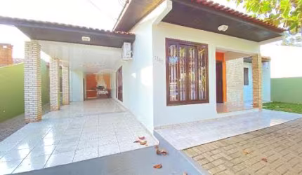 Casa - 2 dormitórios - 130 m² - R$ 550.000 - Country - Cascavel/PR