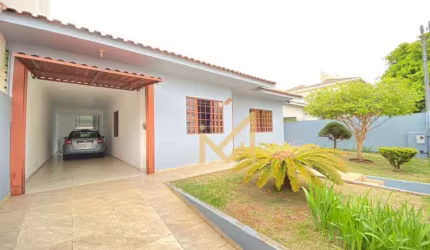 Casa com 3 dormitórios à venda, 180 m² por R$ 790.000,00 - Nova York - Cascavel/PR