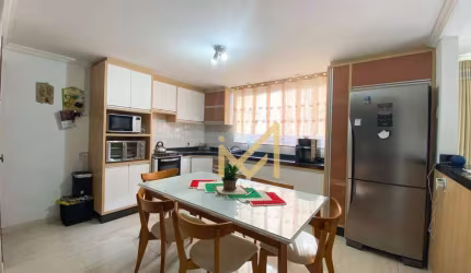 Casa com 3 dormitórios à venda, 131 m² por R$ 720.000,00 - Parque Verde - Cascavel/PR