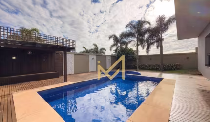 Sobrado com suítes à venda, 371,00m² por R$4.199.000,00 - Santo Inácio - Cascavel/PR