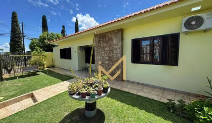 Casa com 3 dormitórios à venda, 98 m² por R$ 900.000,00 - Maria Luiza - Cascavel/PR