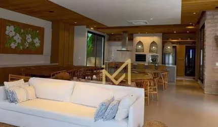 Apartamento no Ed. Golden Park com 5 dormitórios à venda por R$ 2.500.000,00 - Centro - Cascavel/PR