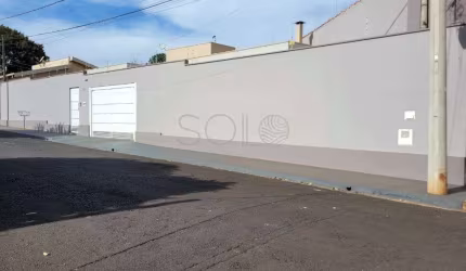 Casa com 3 quartos à venda na Vila Suconasa, Araraquara , 123 m2 por R$ 650.000