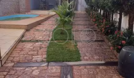 AREA DE LAZER NO JARDIM MARIA LUIZA IV