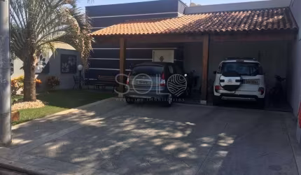 CASA NO  JARDIM DOS FLAMBOYANTS
