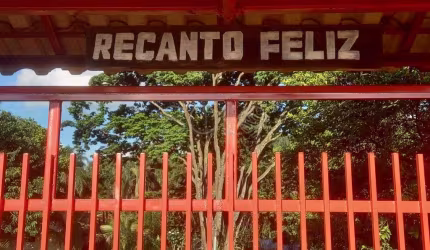 Maravilhosa Chácara na região da Chácara Flora