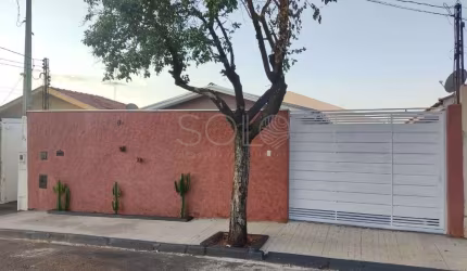 Linda casa no Bairro Independência