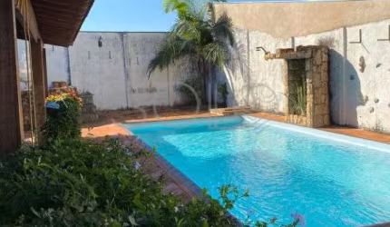AREA DE LAZER COM EXCELENTE LOCALIZAÇÃO