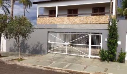 Casa com 4 quartos à venda no Jardim Imperador, Araraquara , 259 m2 por R$ 1.200.000
