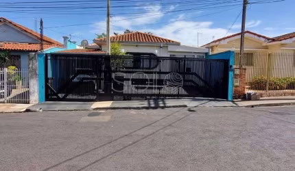 Casa com 3 quartos à venda na Vila Xavier (Vila Xavier), Araraquara , 156 m2 por R$ 450.000