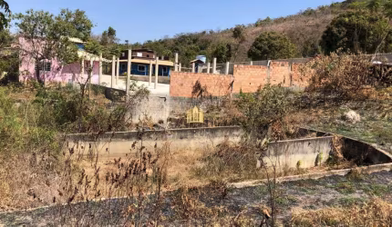 Terreno à venda em Esmeraldas-MG, bairro Tropeiros, 1.000m² de área!