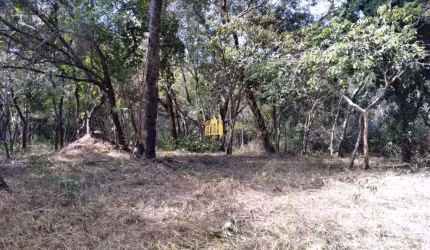 Terreno à venda em Esmeraldas-MG, Bairro Melo Viana, com 2.000m² de área. Imperdível oportunidade!