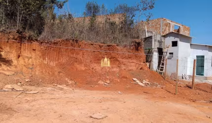 Terreno à venda em Esmeraldas-MG, bairro Nova Esmeraldas: 635,50 m² de área imperdível!