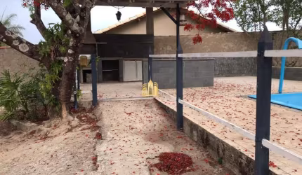 Sitio Comercial à Venda em Esmeraldas-MG - 4 Quartos, 1 Suíte, 2 Salas, 3 Banheiros - Dumaville - 1.056m² de Área