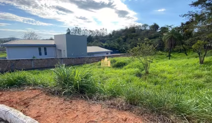 Oportunidade única: Terreno à venda em Esmeraldas-MG, Condomínio Belvedere, com 2.268,00 m² de área.