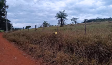Terreno Comercial à Venda em Esmeraldas-MG, Bairro Cancelinha  43.230m², 2 Banheiros  Oportunidade Imperdível!